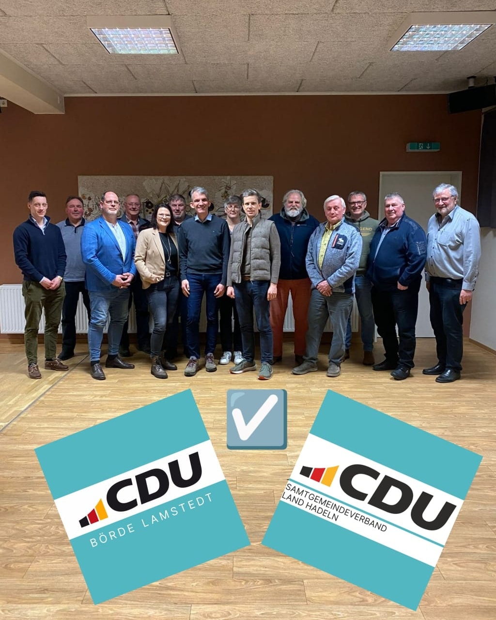 CDU Land Hadeln und CDU Börde Lamstedt rücken weiter zusammen. 🤝

Bei der zweiten gemeinsamen Vorstandssitzung der CDU-Samtgemeindeverbände wurde deutlich: Der Austausch funktioniert und soll weiter vertieft werden. Viele Themen betreffen beide Regionen gleichermaßen, deshalb wollen wir künftig noch enger zusammenarbeiten und Positionen stärker abstimmen.

Im Mittelpunkt standen: 🏫 Schulen und Ganztagsangebote
🌾 Landwirtschaft, Handwerk und regionale Betriebe
📍 Infrastruktur, Mobilität und Entwicklung unserer Gemeinden

Der Austausch war offen, konkret und sehr produktiv.

Land Hadeln und Börde Lamstedt – mehr Zusammenarbeit für unsere Region.